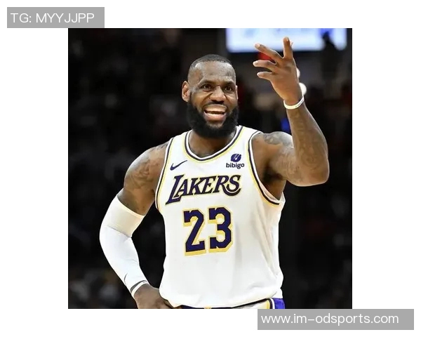 本赛季快攻得分排行榜：詹姆斯领衔马克西紧随其后字母哥与小卡紧追不舍